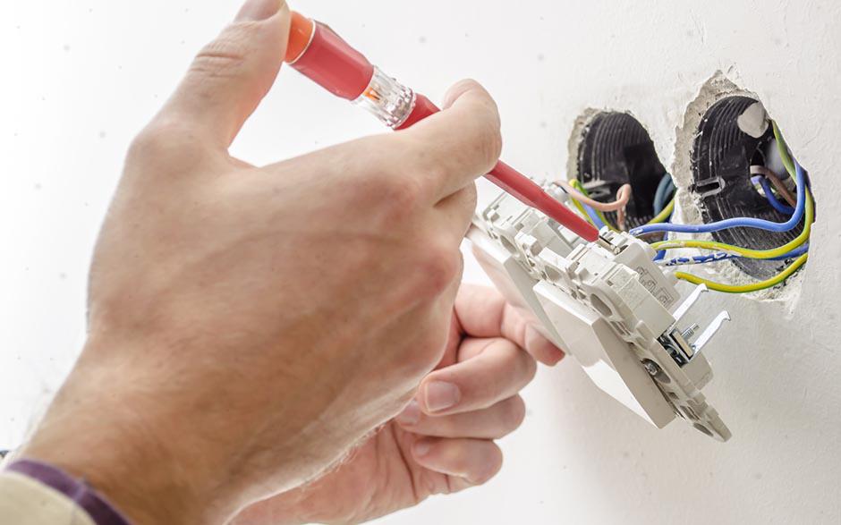 devis électricité maison Breuillet